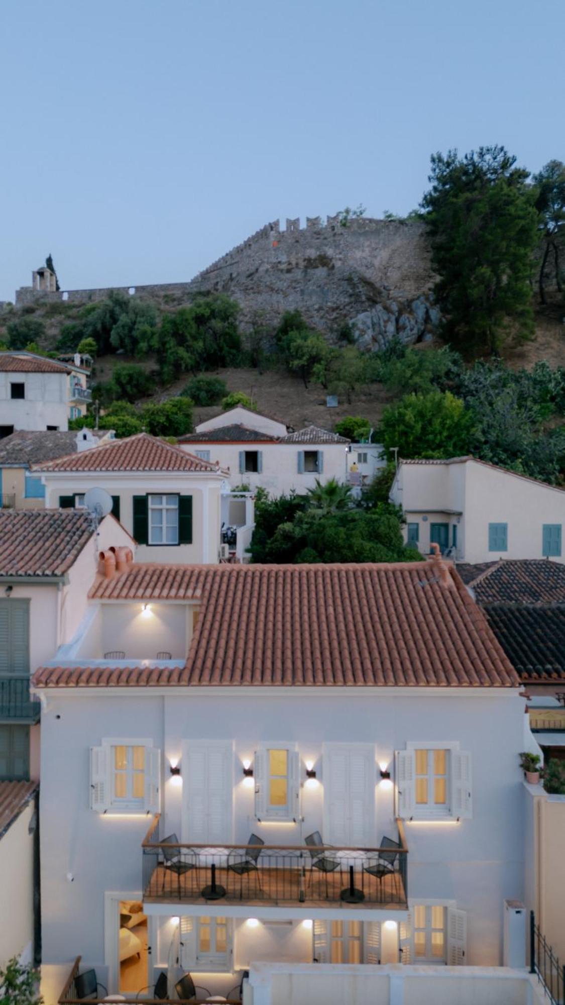 Nafplion Comfy Suites Екстериор снимка