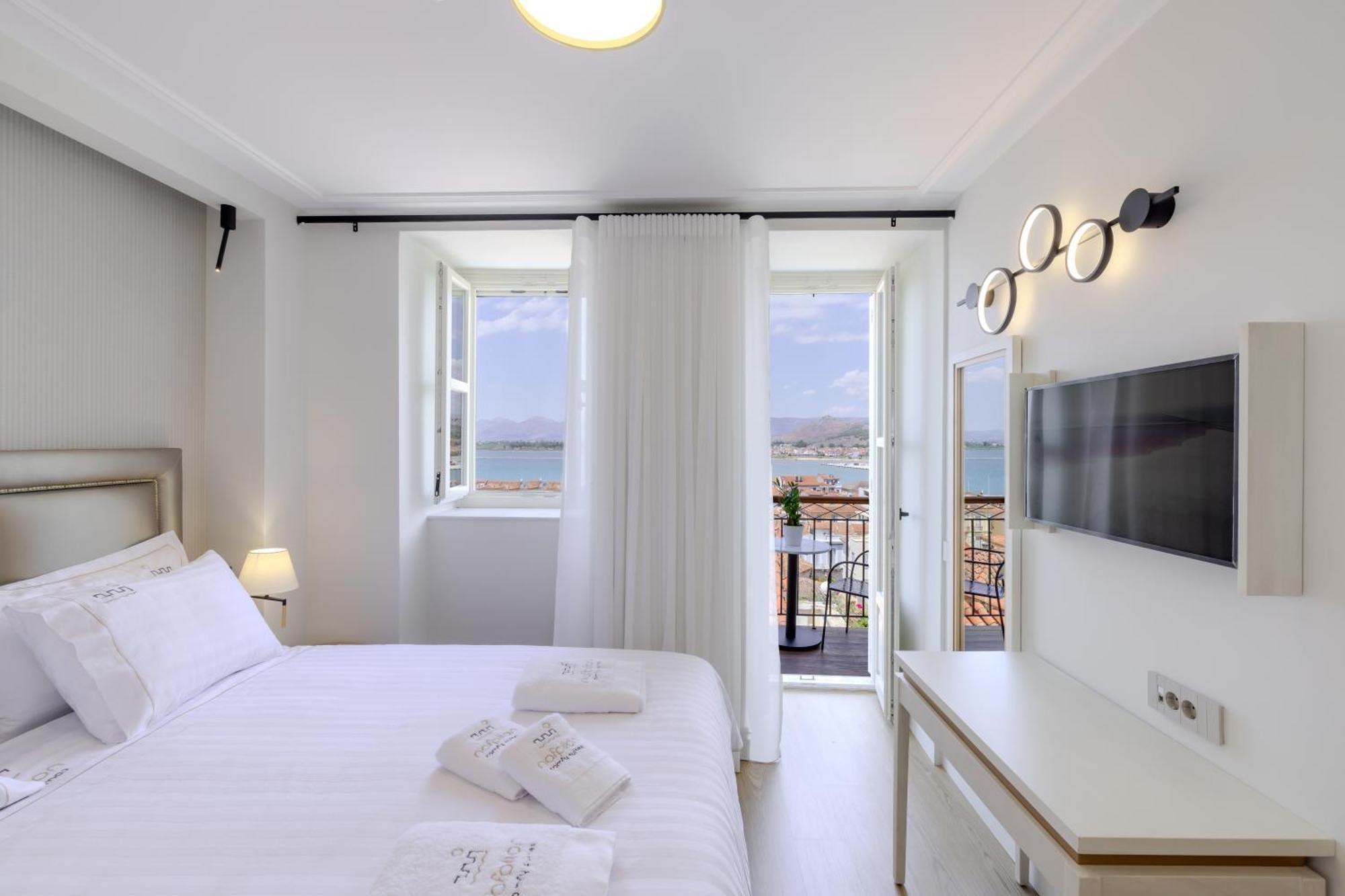 Nafplion Comfy Suites Екстериор снимка