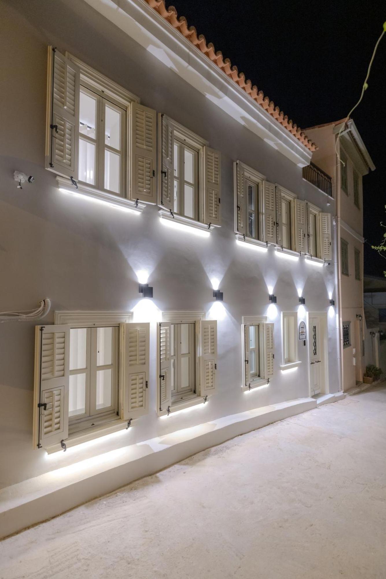 Nafplion Comfy Suites Екстериор снимка