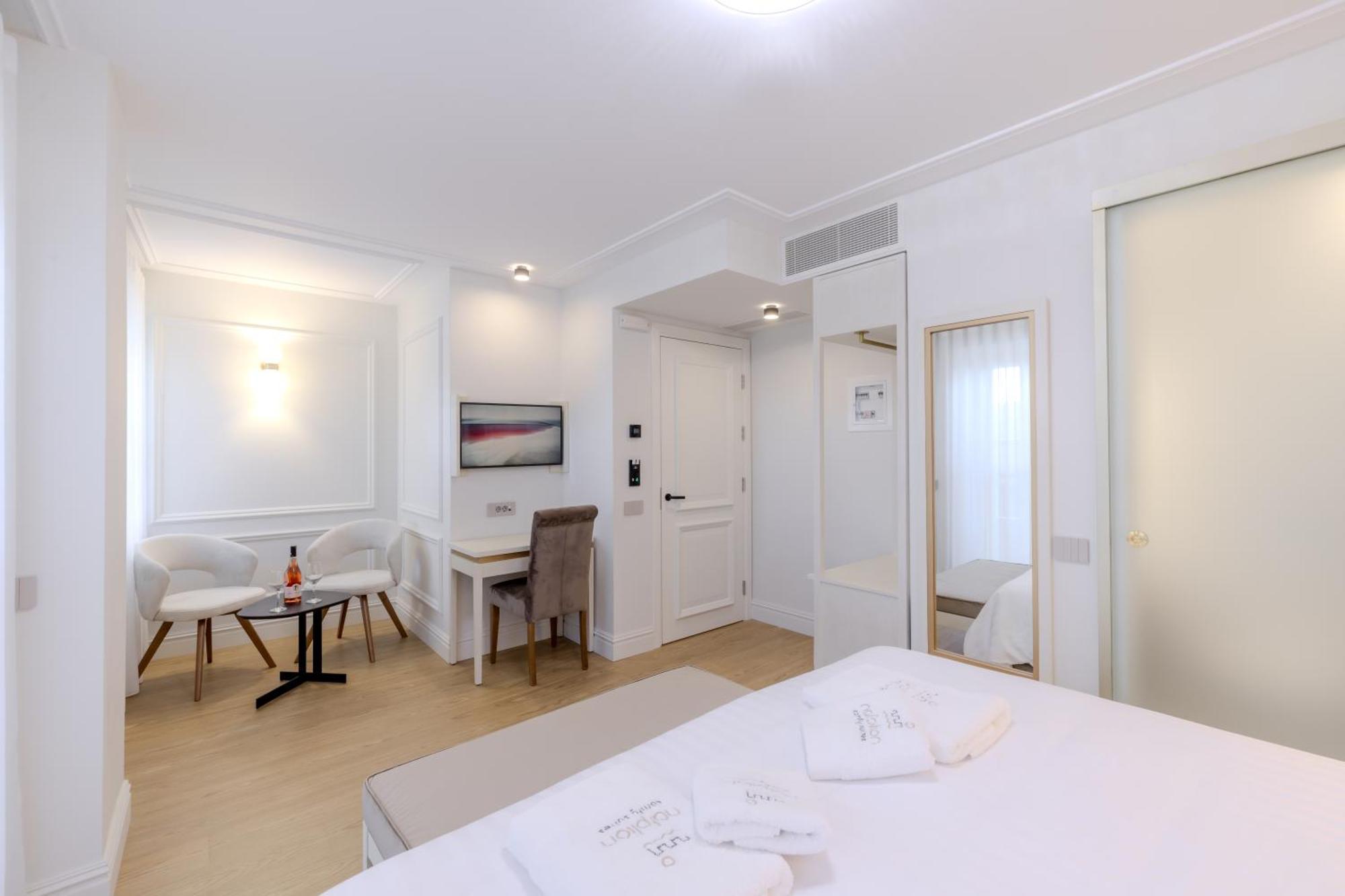 Nafplion Comfy Suites Екстериор снимка