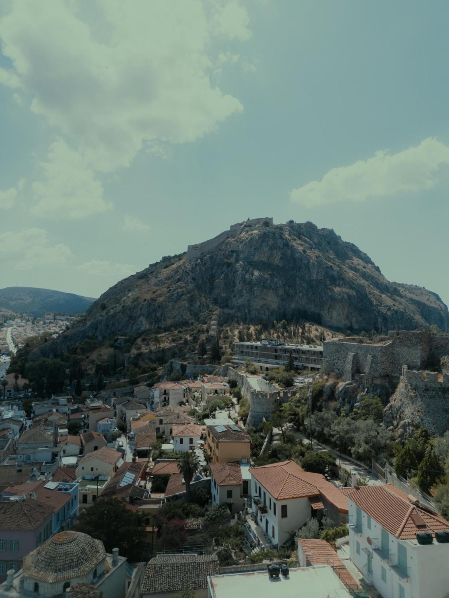 Nafplion Comfy Suites Екстериор снимка